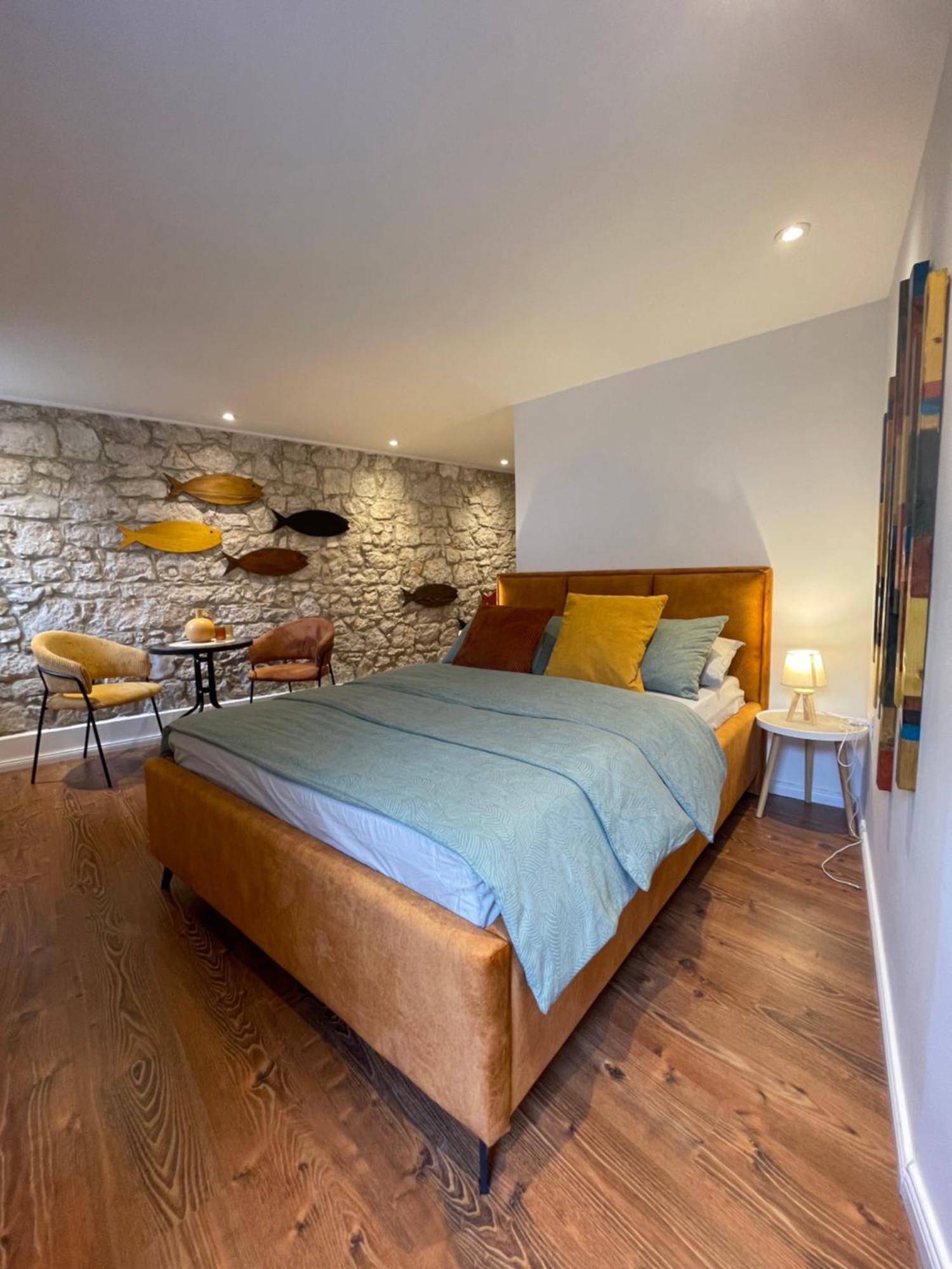De Qua De La Studio Rovinj Extérieur photo