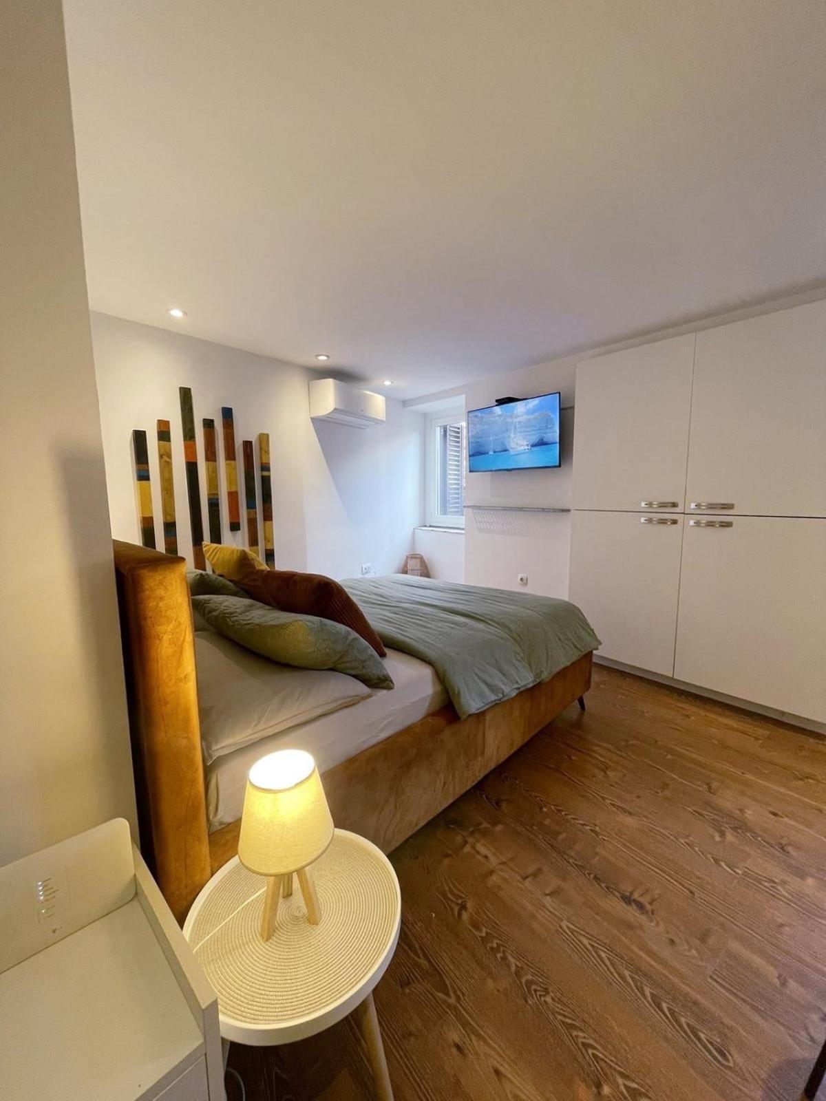 De Qua De La Studio Rovinj Extérieur photo